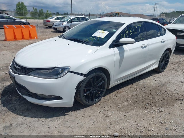 Продаж на аукціоні авто 2015 Chrysler 200 S, vin: 1C3CCCDG8FN511999, номер лоту: 45443177