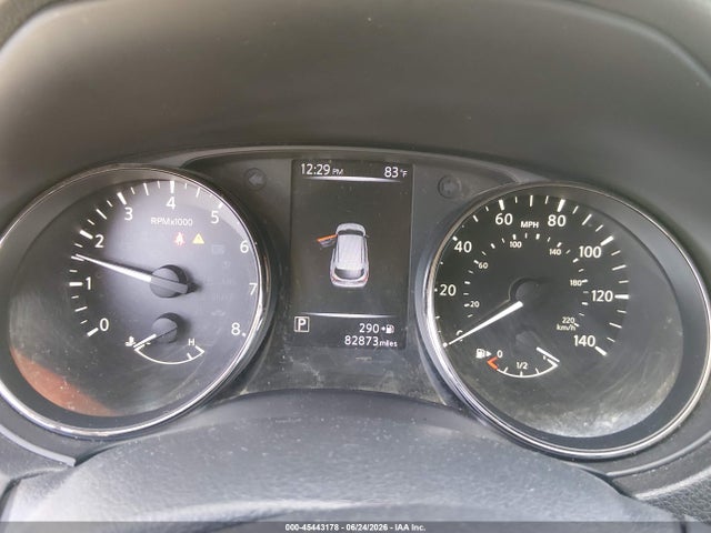 JN1BJ1CR0JW257442 Nissan Rogue Sport S