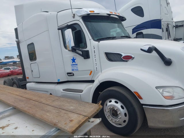 Продаж на аукціоні авто 2019 Peterbilt 579, vin: 1XPBDP9X9KD616182, номер лоту: 45443199