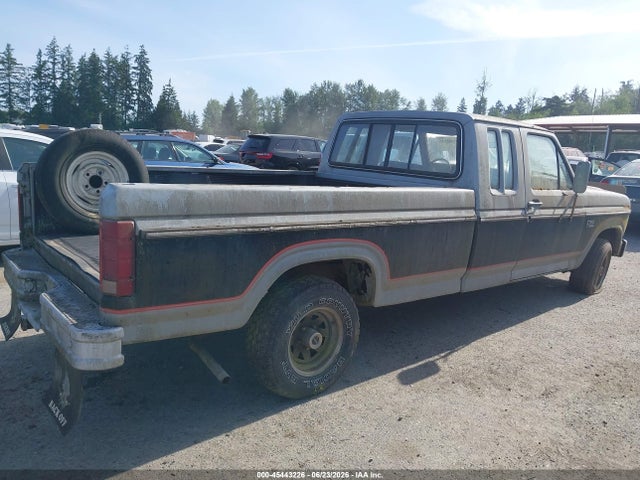 45443226 :رقم المزاد ، 1FTEX15HXFKA81835 vin ، 1985 Ford F150 مزاد بيع