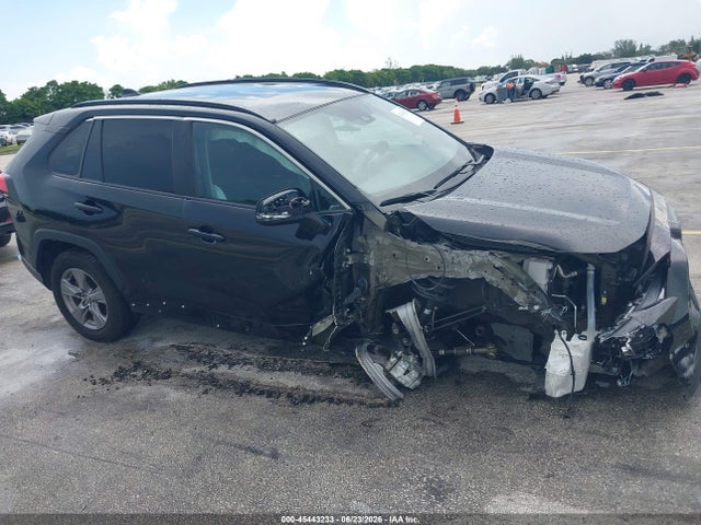45443233 :رقم المزاد ، 2T3W1RFV4RW334314 vin ، 2024 Toyota Rav4 Xle مزاد بيع