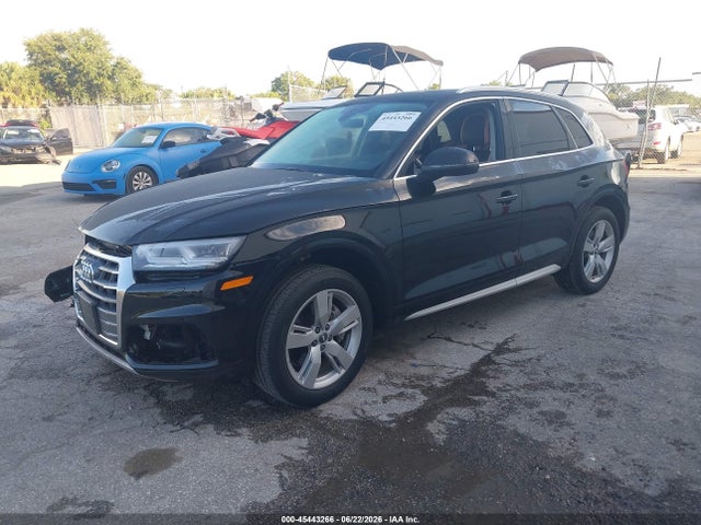 Продаж на аукціоні авто 2018 Audi Q5 2.0t Premium/2.0t Tech Premium, vin: WA1BNAFY8J2008165, номер лоту: 45443266