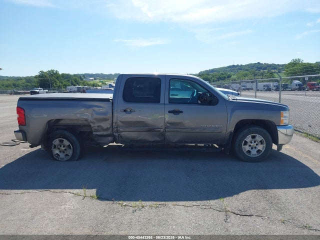 45443268 :رقم المزاد ، 3GCPCSE03DG190081 vin ، 2013 Chevrolet Silverado 1500 Lt مزاد بيع