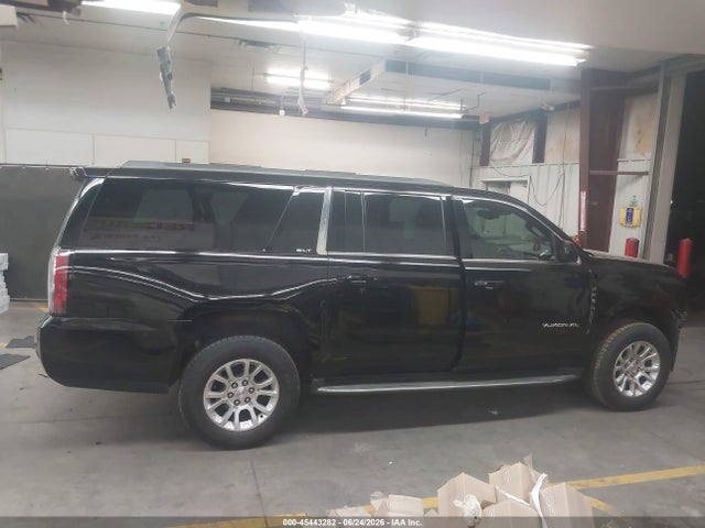 GMC Yukon Xl Slt 2017 1GKS2GKC8HR383121 Image 14