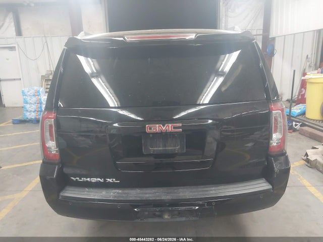 GMC Yukon Xl Slt 2017 1GKS2GKC8HR383121 Image 17