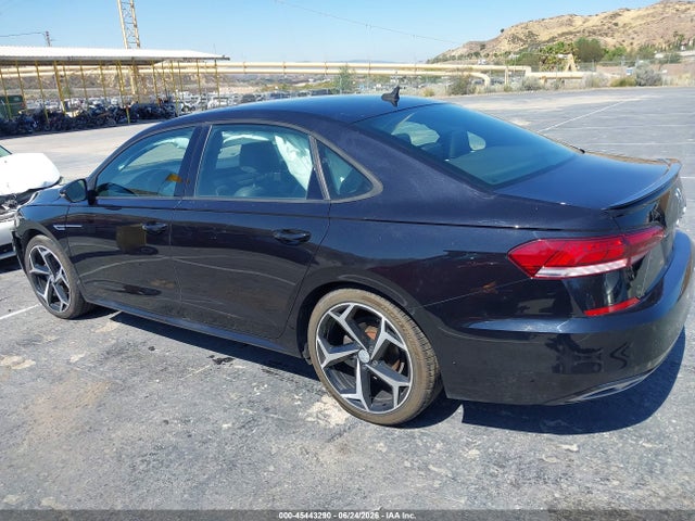 1VWMA7A32MC008859 Volkswagen Passat 2.0t R-line