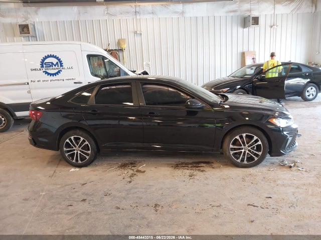 2025 Volkswagen Jetta 1.5t Sport მანქანა იყიდება აუქციონზე, vin: 3VWBX7BU3SM104394, აუქციონის ნომერი: 45443315