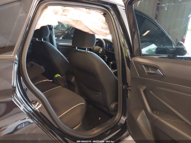 2025 Volkswagen Jetta 1.5t Sport მანქანა იყიდება აუქციონზე, vin: 3VWBX7BU3SM104394, აუქციონის ნომერი: 45443315