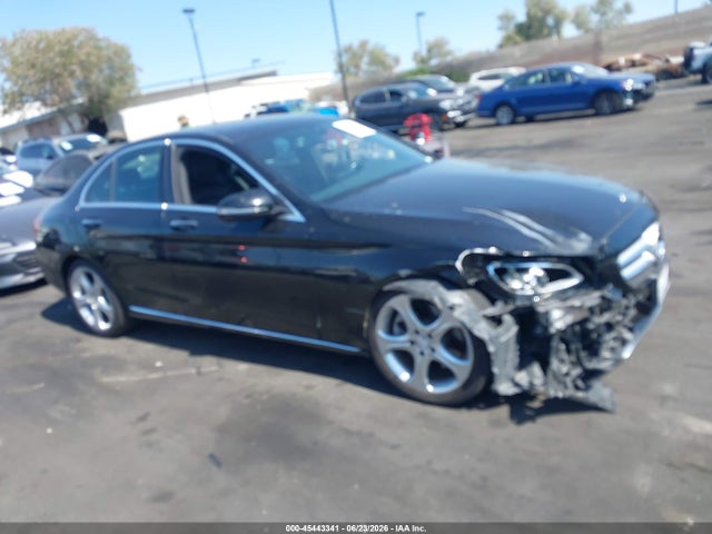 55SWF4JB8JU263080 Mercedes-Benz C 300