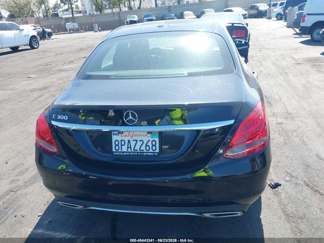 55SWF4JB8JU263080 Mercedes-Benz C 300
