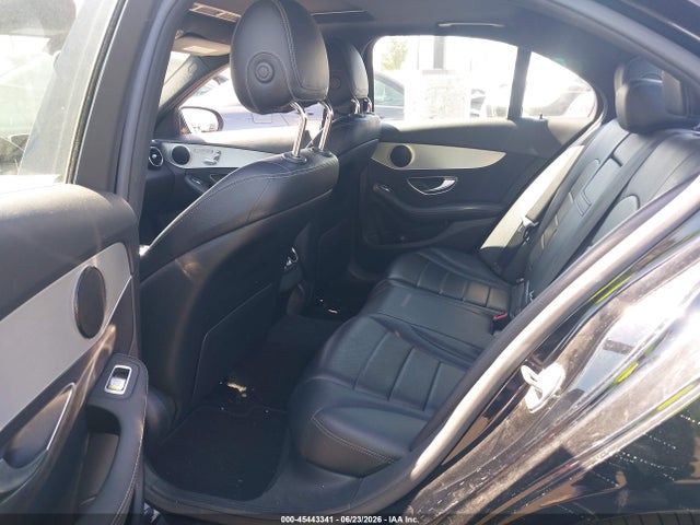 55SWF4JB8JU263080 Mercedes-Benz C 300