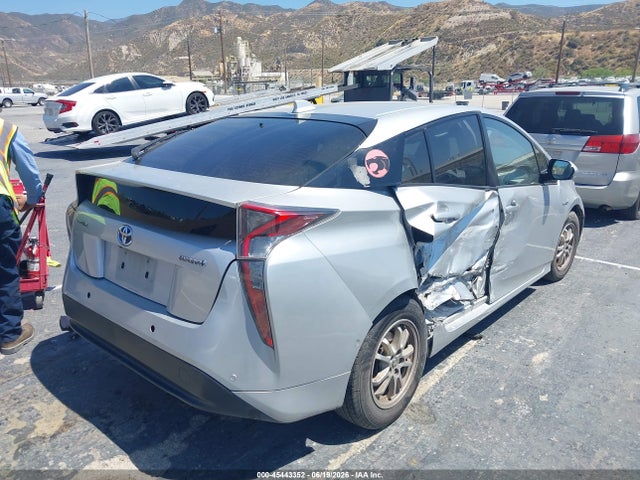 Toyota Prius Four 2016 JTDKARFU0G3505601 Image 4