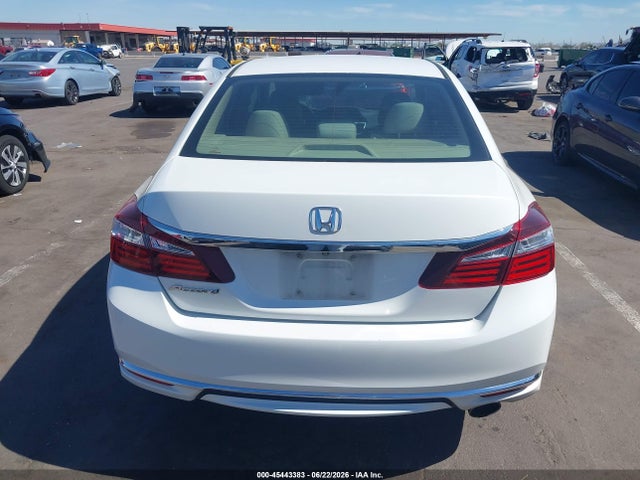 Honda ACCORD LX 2017 1HGCR2F36HA160634 Image 16