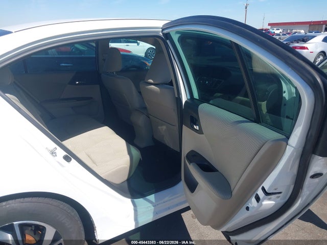 Honda ACCORD LX 2017 1HGCR2F36HA160634 Image 8