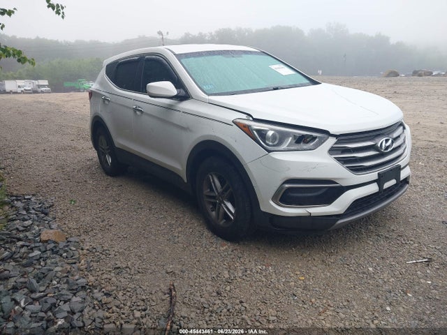 Продаж на аукціоні авто 2017 Hyundai Santa Fe Sport 2.4l, vin: 5NMZTDLB0HH000238, номер лоту: 45443461