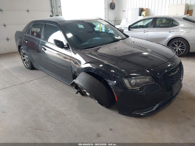 2016 Chrysler 300 300s მანქანა იყიდება აუქციონზე, vin: 2C3CCAGG0GH183035, აუქციონის ნომერი: 45443516