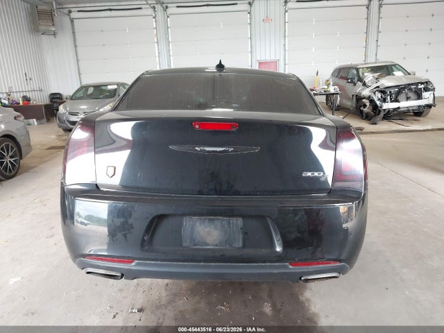 Продаж на аукціоні авто 2016 Chrysler 300 300s, vin: 2C3CCAGG0GH183035, номер лоту: 45443516