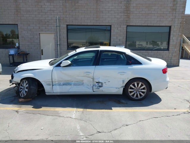 45443534 :رقم المزاد ، WAUBFAFL5DN043589 vin ، 2013 Audi A4 2.0t Premium مزاد بيع