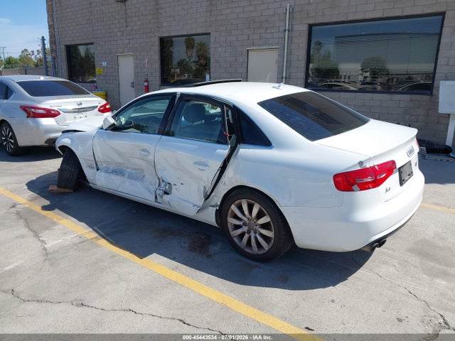 45443534 :رقم المزاد ، WAUBFAFL5DN043589 vin ، 2013 Audi A4 2.0t Premium مزاد بيع