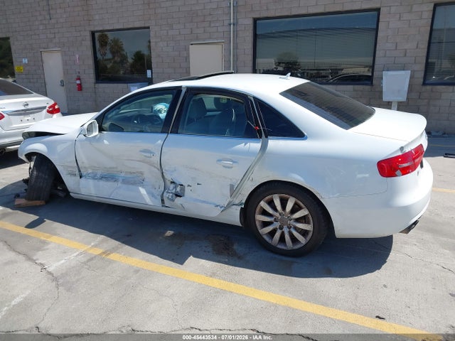45443534 :رقم المزاد ، WAUBFAFL5DN043589 vin ، 2013 Audi A4 2.0t Premium مزاد بيع