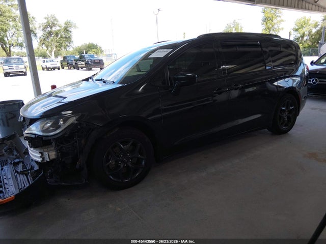 Aukcja sprzedaży 2018 Chrysler Pacifica Touring L, vin: 2C4RC1BG9JR247958, numer aukcji: 45443550