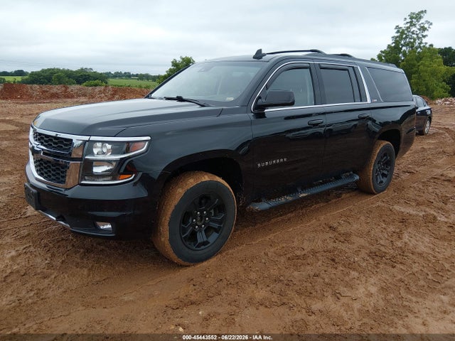 Chevrolet Suburban Lt 2017 1GNSKHKC8HR329469 Image 2