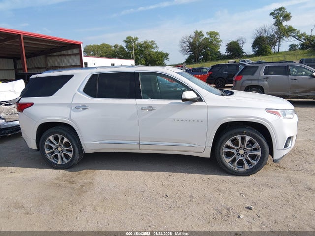 45443558 :رقم المزاد ، 1GNEVKKW9KJ233044 vin ، 2019 Chevrolet Traverse Premier مزاد بيع