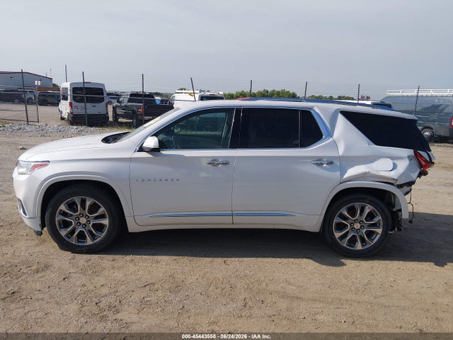 45443558 :رقم المزاد ، 1GNEVKKW9KJ233044 vin ، 2019 Chevrolet Traverse Premier مزاد بيع