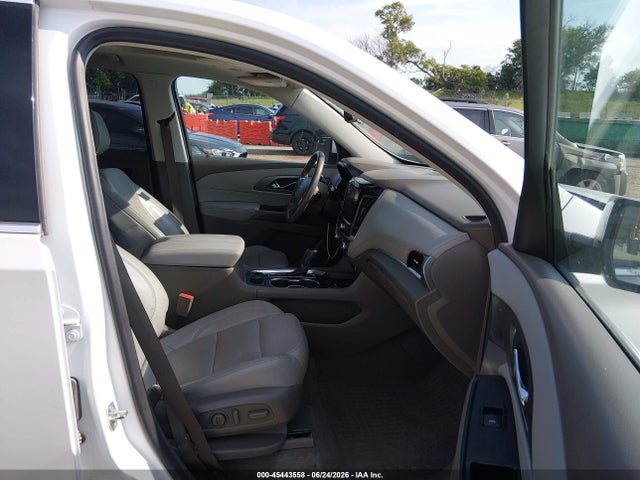 45443558 :رقم المزاد ، 1GNEVKKW9KJ233044 vin ، 2019 Chevrolet Traverse Premier مزاد بيع