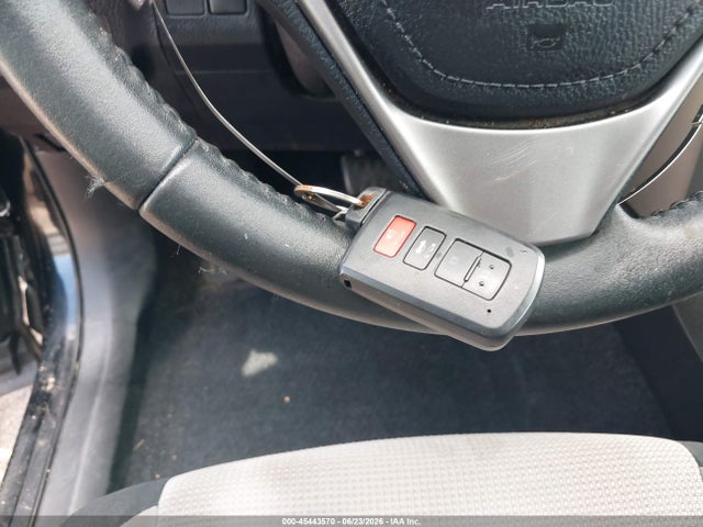 45443570 :رقم المزاد ، 2T3WFREV8HW383517 vin ، 2017 Toyota Rav4 Xle مزاد بيع