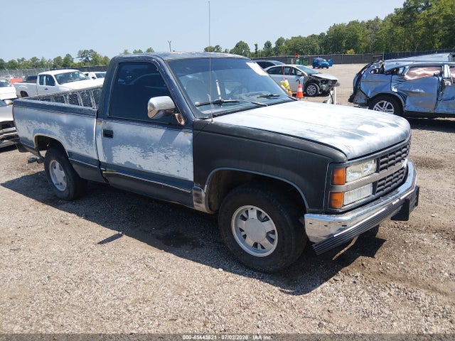 Auction sale of the 1988 Chevrolet Gmt-400 C1500, vin: 1GCDC14KXJZ221063, lot number: 45443621