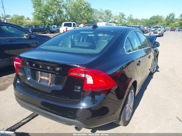 2012 Volvo S60 T6 მანქანა იყიდება აუქციონზე, vin: YV1902FH8C2055329, აუქციონის ნომერი: 45443633
