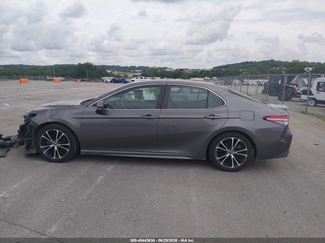 4T1B11HK5KU768193 Toyota CAMRY SE