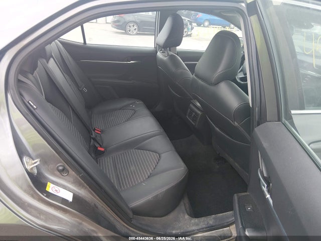 4T1B11HK5KU768193 Toyota CAMRY SE