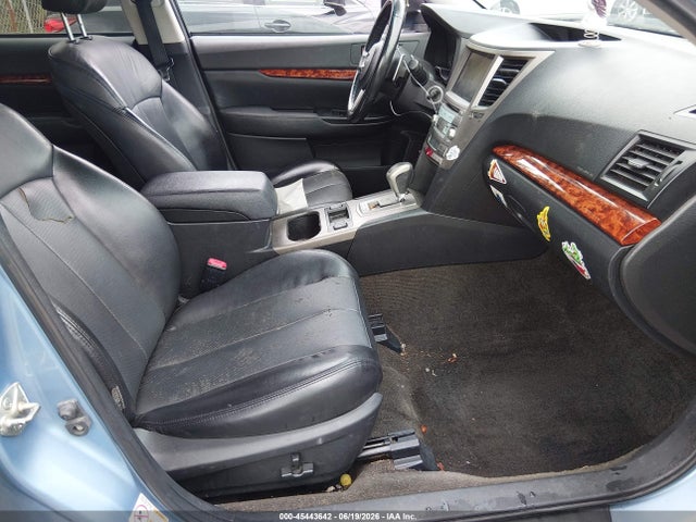 45443642 :رقم المزاد ، 4S4BRBLC4B3434144 vin ، 2011 Subaru Outback 2.5i Limited مزاد بيع