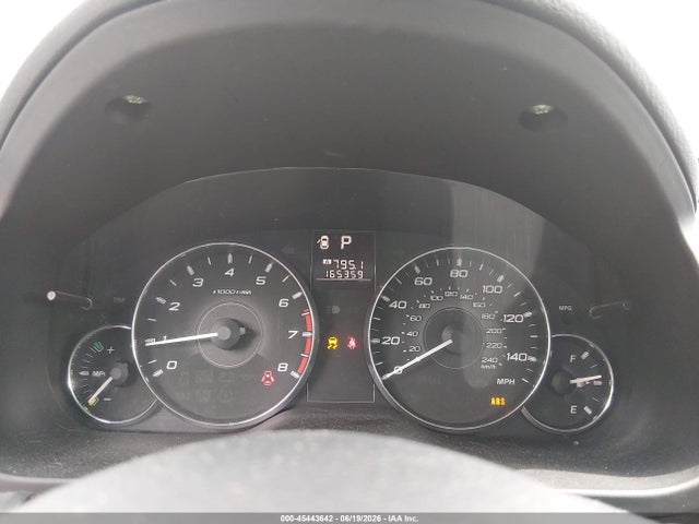 45443642 :رقم المزاد ، 4S4BRBLC4B3434144 vin ، 2011 Subaru Outback 2.5i Limited مزاد بيع