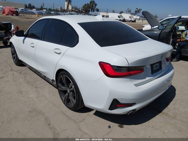 3MW5R1J07M8C13861 BMW 330I