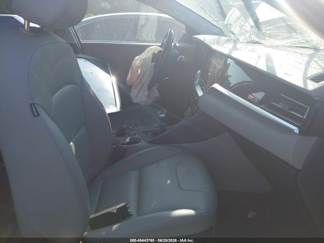 45443765 :رقم المزاد ، KNDCE3LC4N5510898 vin ، 2022 Kia Niro Ex Premium مزاد بيع