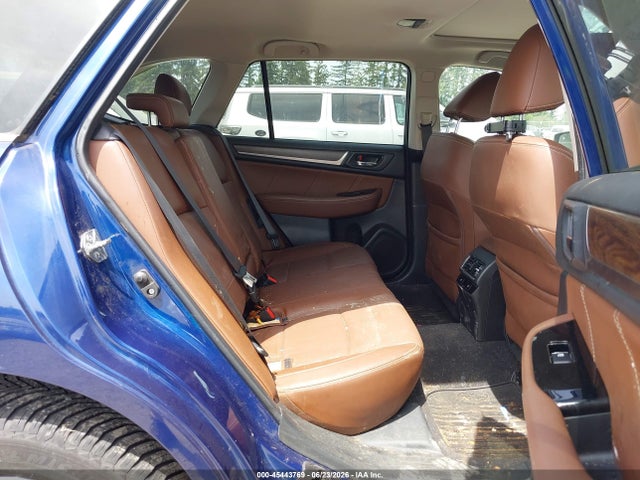 Subaru Outback 2.5i Touring 2017 4S4BSATC2H3341193 Image 8