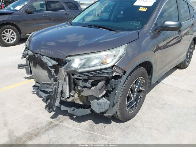 Honda CR-V SE 2016 2HKRM3H45GH563627 Image 6