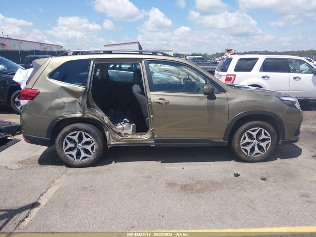 Продажа на аукционе авто 2023 Subaru Forester Premium, vin: JF2SKAEC1PH516313, номер лота: 45443818