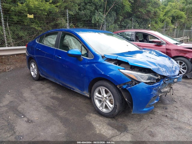 Auction sale of the 2018 Chevrolet Cruze Lt Auto, vin: 1G1BE5SM1J7229067, lot number: 45443854
