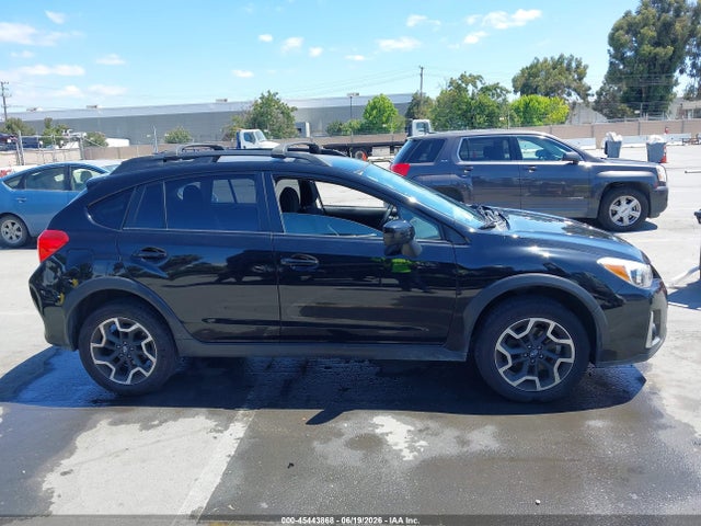 Subaru Crosstrek 2.0i Premium 2017 JF2GPADC8HH243025 Image 13