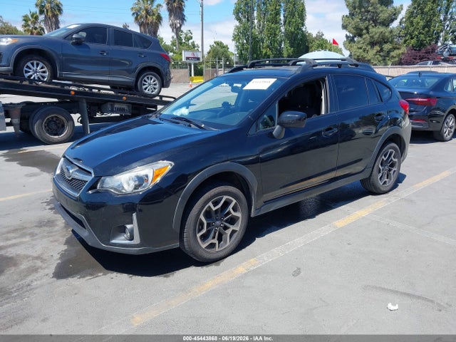 Subaru Crosstrek 2.0i Premium 2017 JF2GPADC8HH243025 Image 2