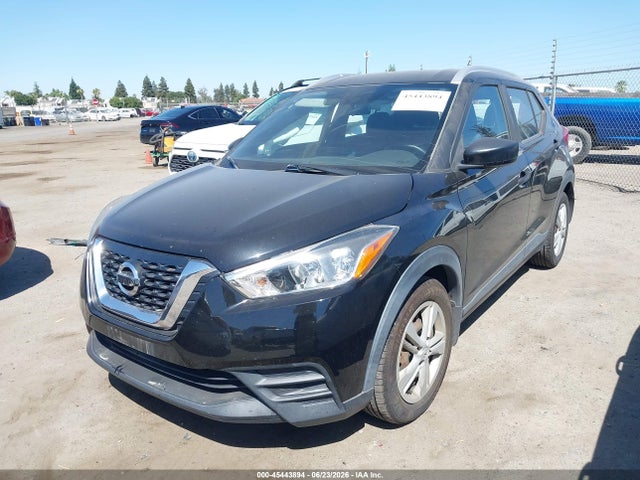 Nissan KICKS S 2018 3N1CP5CU6JL524006 Image 2