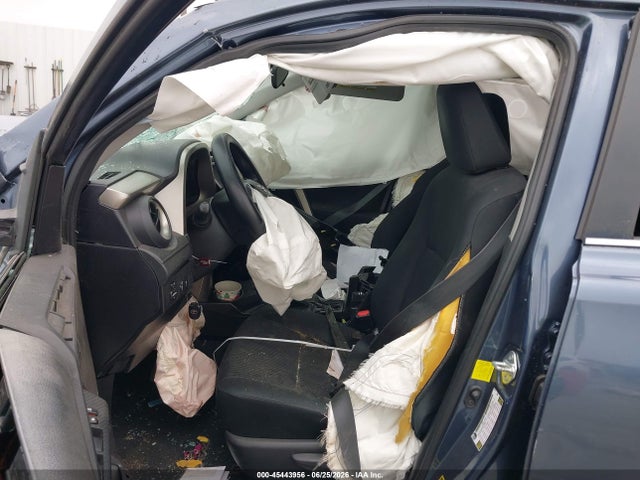 Toyota RAV4 LE 2014 2T3ZFREVXEW099931 Image 5