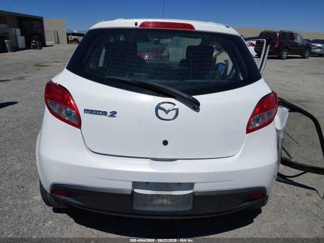 Mazda Mazda2 Sport 2014 JM1DE1KZXE0180230 Image 19