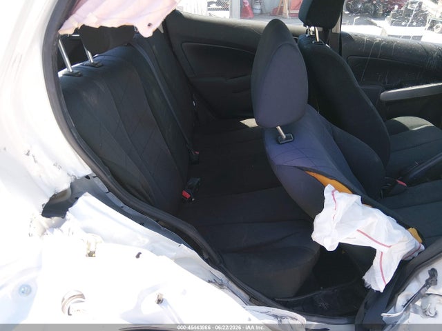 Mazda Mazda2 Sport 2014 JM1DE1KZXE0180230 Image 8