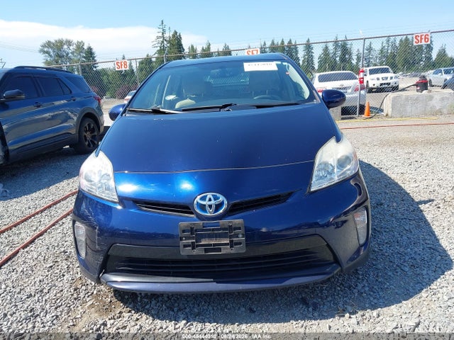 JTDKN3DU5F0441253 Toyota Prius Two