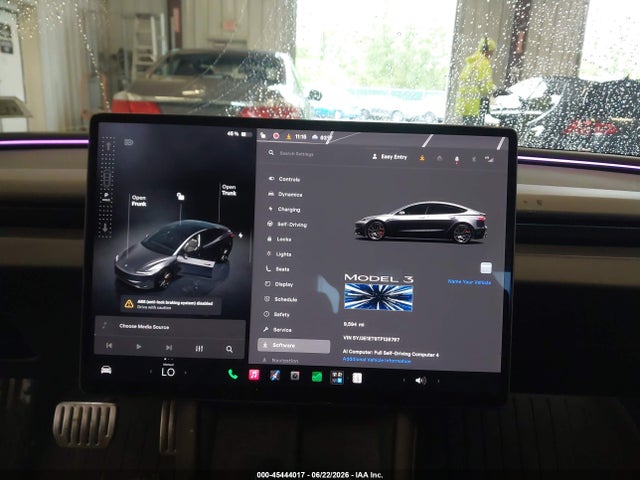 Tesla Model 3 Performance All-wheel Drive 2026 5YJ3E1ET9TF128797 Image 18